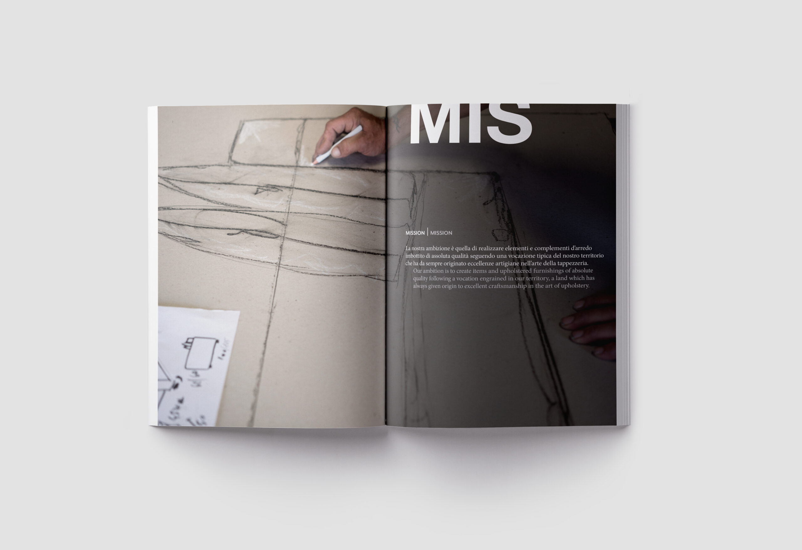 Romanoassociati_Behance_Immagini_AriannCatalogo