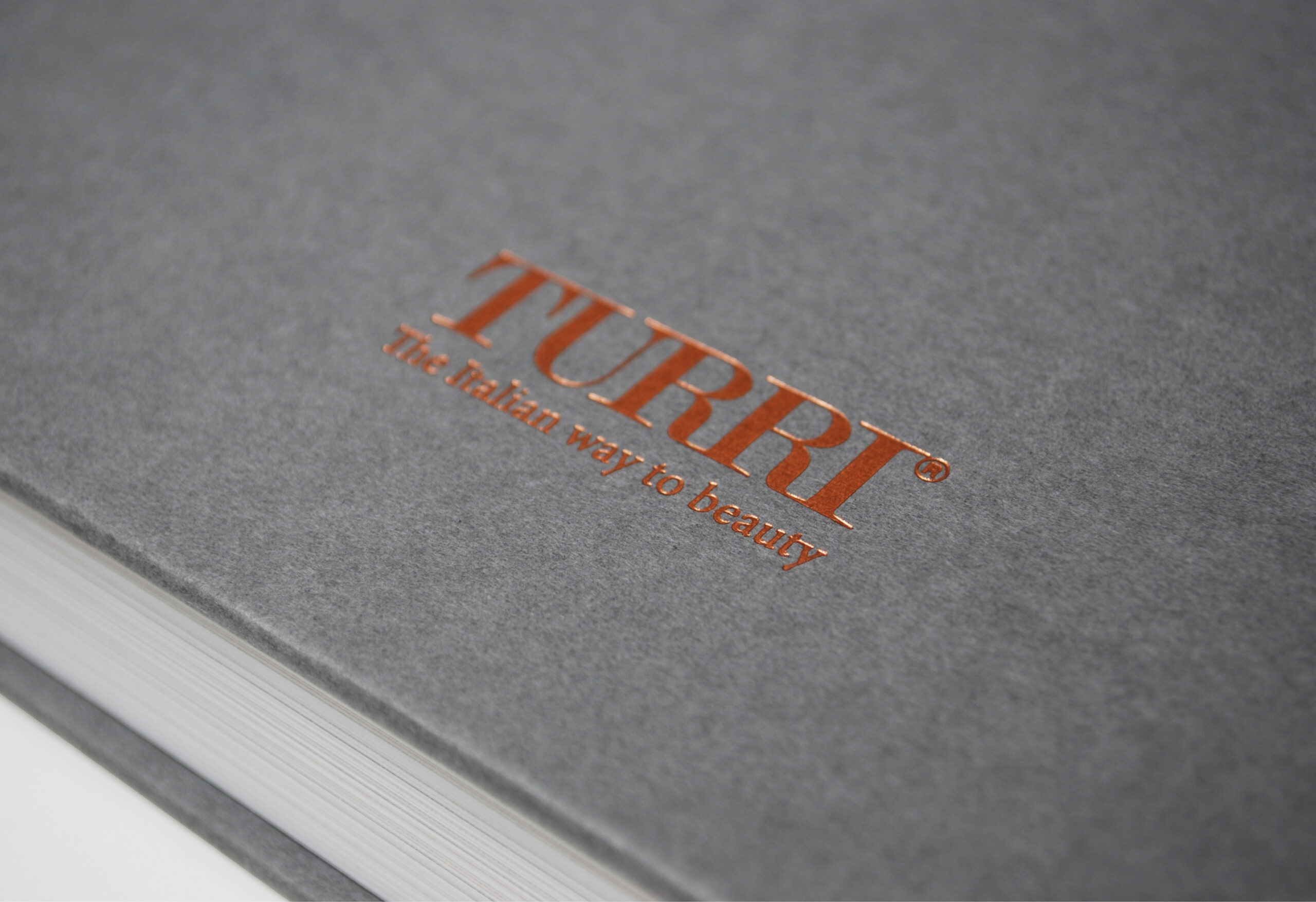 Romanoassociati_Behance_Immagini_Turri_cat_foto