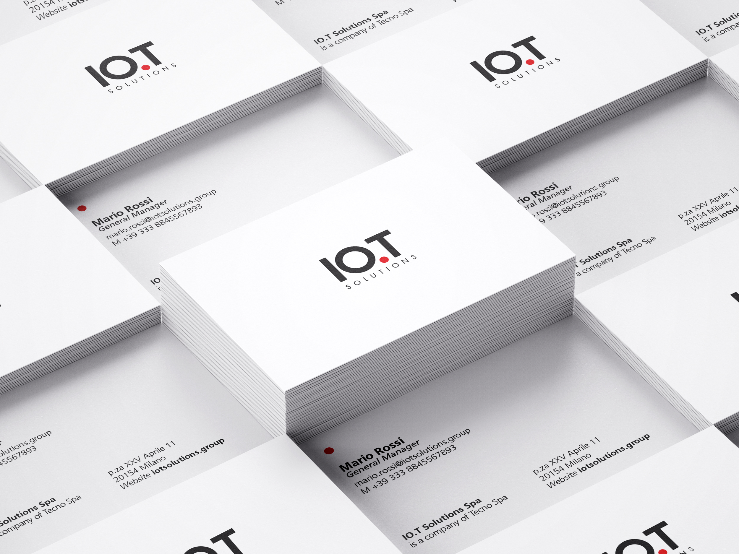 Romanoassociati_Behance_Iot_bigliettivisita_fake